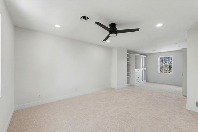 1808 Golfview Drive, Urbana, IL 61801