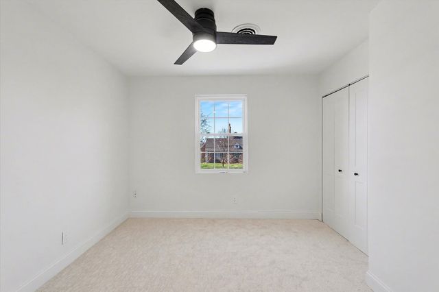 1808 Golfview Drive, Urbana, IL 61801