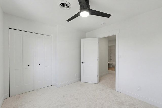 1808 Golfview Drive, Urbana, IL 61801