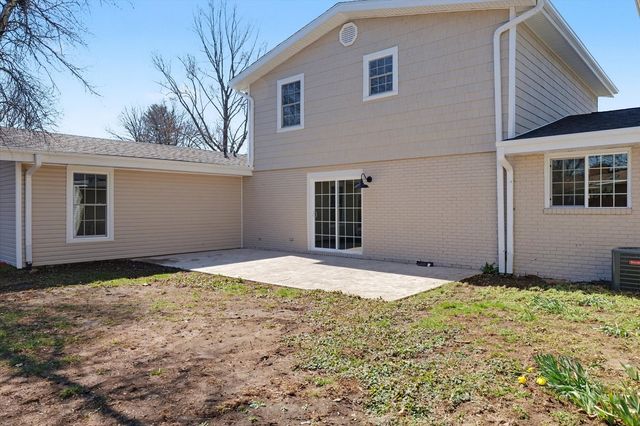 1808 Golfview Drive, Urbana, IL 61801