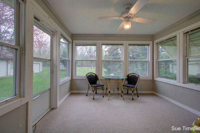 2042 Hayes Street, Marne, MI 49435