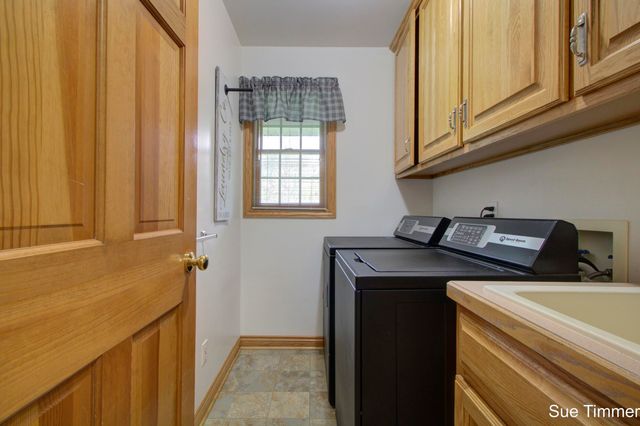 2042 Hayes Street, Marne, MI 49435