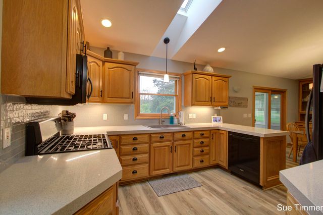 2042 Hayes Street, Marne, MI 49435