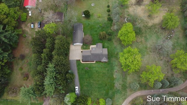 2042 Hayes Street, Marne, MI 49435