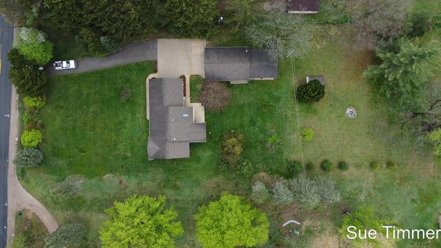 2042 Hayes Street, Marne, MI 49435
