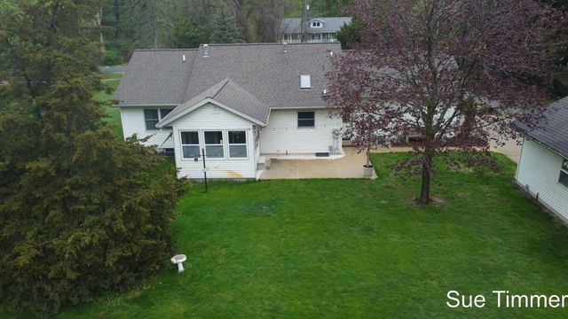 2042 Hayes Street, Marne, MI 49435