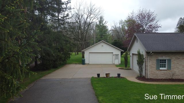 2042 Hayes Street, Marne, MI 49435