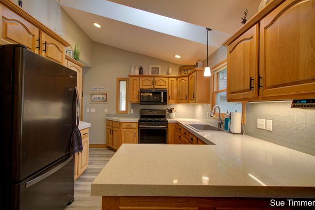 2042 Hayes Street, Marne, MI 49435