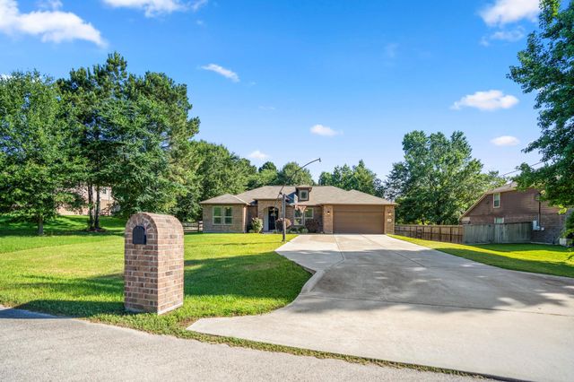 13351 Hidden Manor Court, Willis, TX 77318