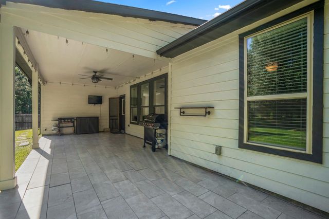 13351 Hidden Manor Court, Willis, TX 77318