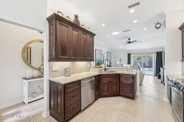 12335 GULF BREEZE TRAIL Trail, Jacksonville, FL 32246