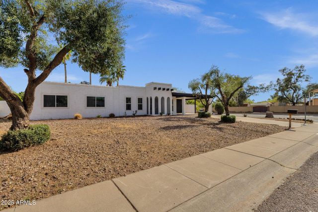 6401 E Voltaire Avenue, Scottsdale, AZ 85254
