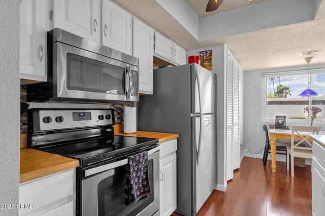 6401 E Voltaire Avenue, Scottsdale, AZ 85254