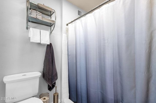 6401 E Voltaire Avenue, Scottsdale, AZ 85254