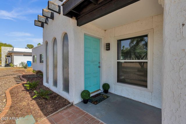 6401 E Voltaire Avenue, Scottsdale, AZ 85254