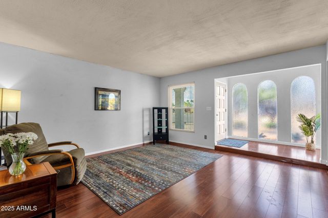 6401 E Voltaire Avenue, Scottsdale, AZ 85254