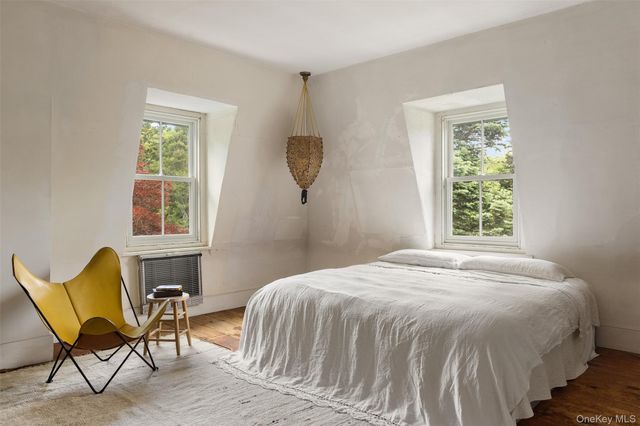 66 Pound Ridge Road, Bedford, NY 10506