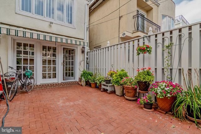 2125 BRANDYWINE ST, Philadelphia, PA 19130
