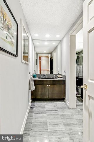 2125 BRANDYWINE ST, Philadelphia, PA 19130