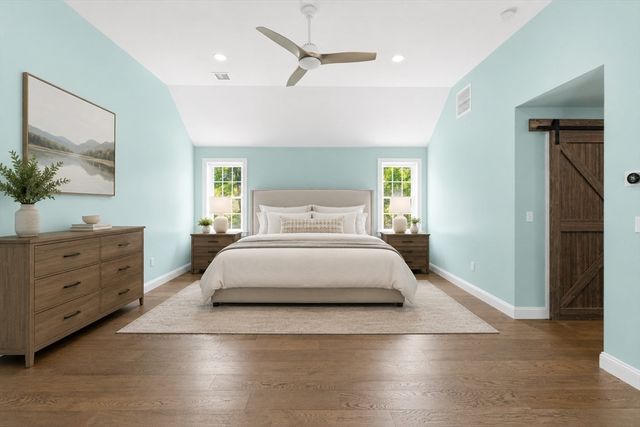 103 Mceachron Dr, Stoughton, MA 02072