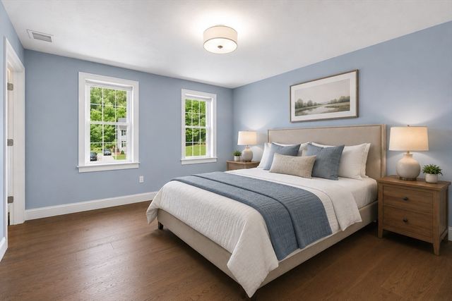 103 Mceachron Dr, Stoughton, MA 02072