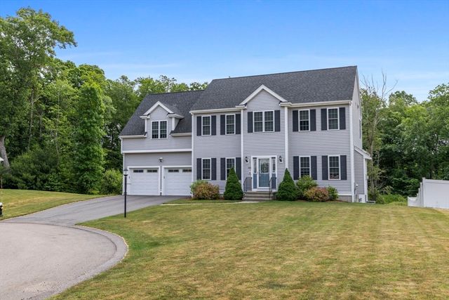 103 Mceachron Dr, Stoughton, MA 02072
