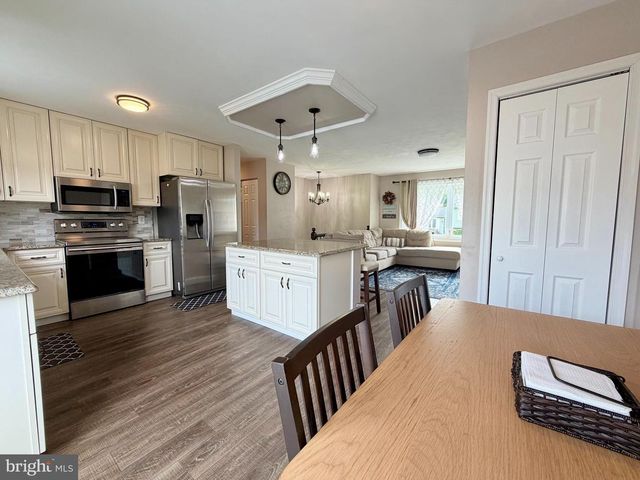 107 WALDEN WAY, Mount Airy, MD 21771