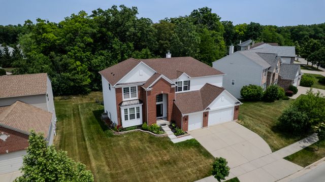 105 Black Hill Drive, Streamwood, IL 60107