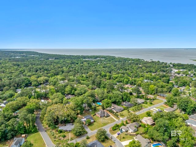 160 Country Club Drive, Daphne, AL 36526