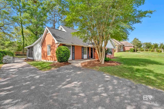 160 Country Club Drive, Daphne, AL 36526
