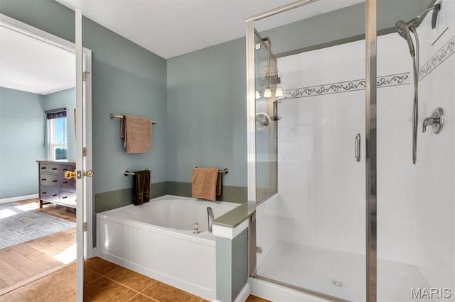 3572 Pearson Pointe Court, St Louis, MO 63129