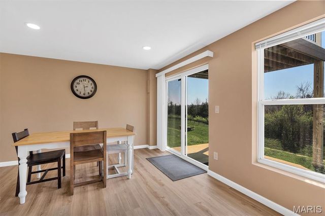 3572 Pearson Pointe Court, St Louis, MO 63129