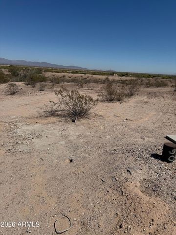2531 S HASSAYAMPA Road 83, Tonopah, AZ 85354