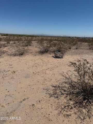 2531 S HASSAYAMPA Road 83, Tonopah, AZ 85354