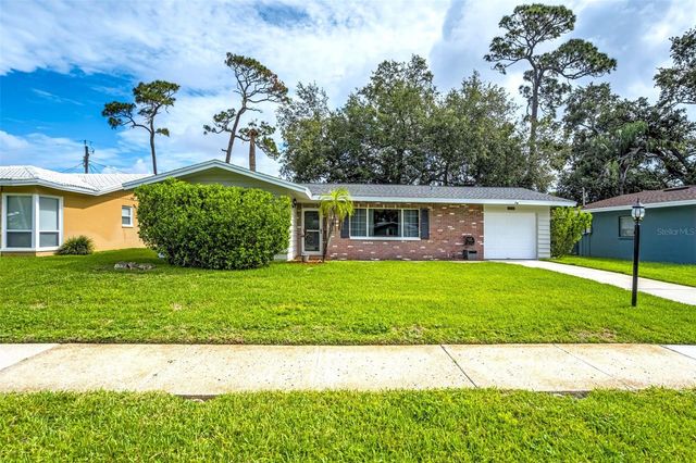 1636 LEISURE DRIVE, Clearwater, FL 33756