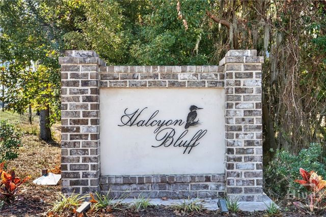 1317 Halcyon Drive, Savannah, GA 31406