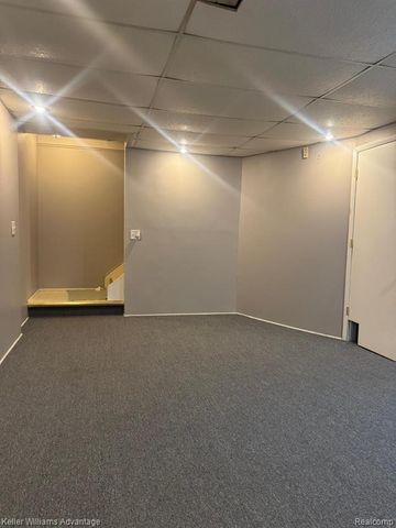 22313 Peachtree, Novi, MI 48375