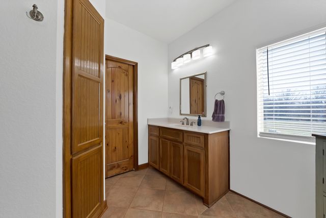 151 Roble Court, Weatherford, TX 76088