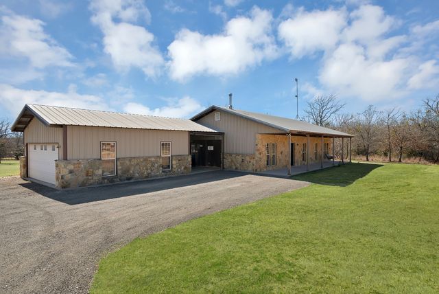 151 Roble Court, Weatherford, TX 76088