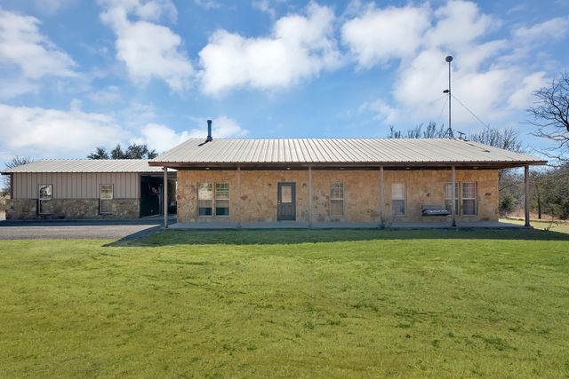 151 Roble Court, Weatherford, TX 76088