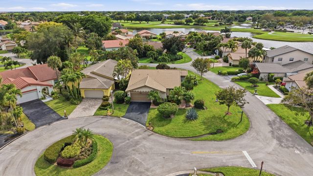 5743 Lakeview Mews Drive, Boynton Beach, FL 33437