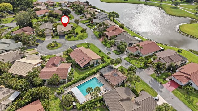 5743 Lakeview Mews Drive, Boynton Beach, FL 33437