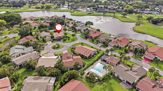 5743 Lakeview Mews Drive, Boynton Beach, FL 33437