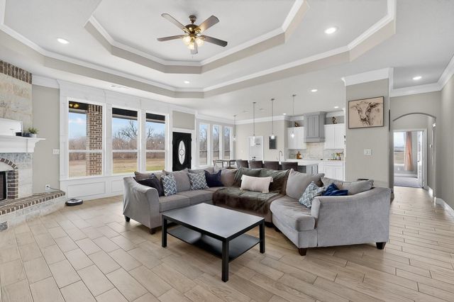 129 Altom Road, Springtown, TX 76082