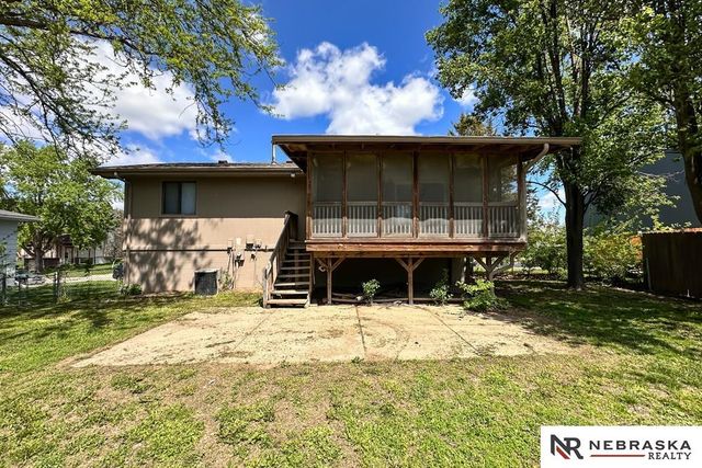14509 Willow Creek Drive, Omaha, NE 68138