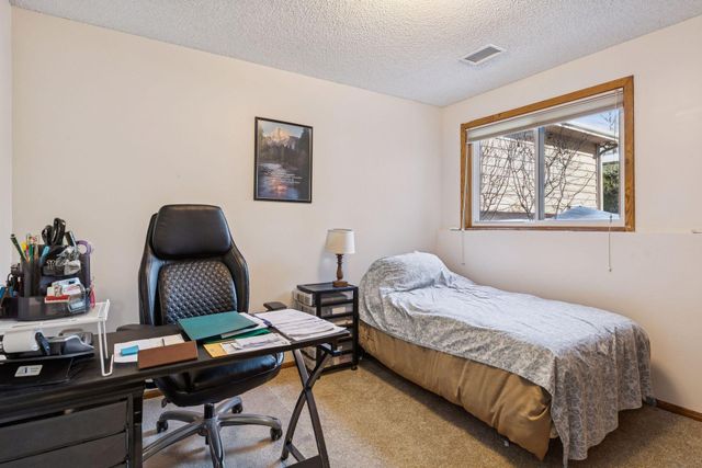 1022 20th Avenue N, South Saint Paul, MN 55075