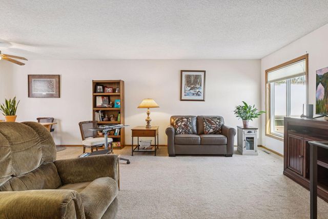 1022 20th Avenue N, South Saint Paul, MN 55075