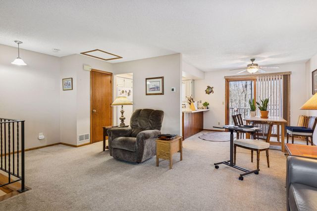 1022 20th Avenue N, South Saint Paul, MN 55075