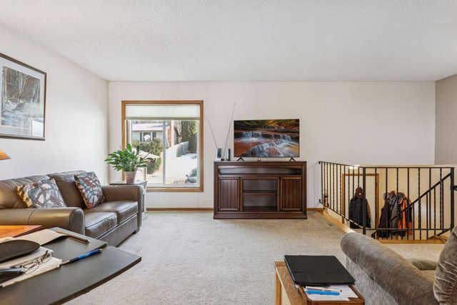 1022 20th Avenue N, South Saint Paul, MN 55075