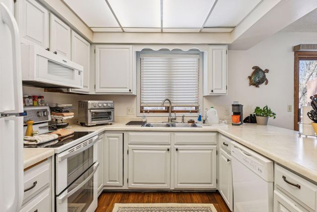 1022 20th Avenue N, South Saint Paul, MN 55075